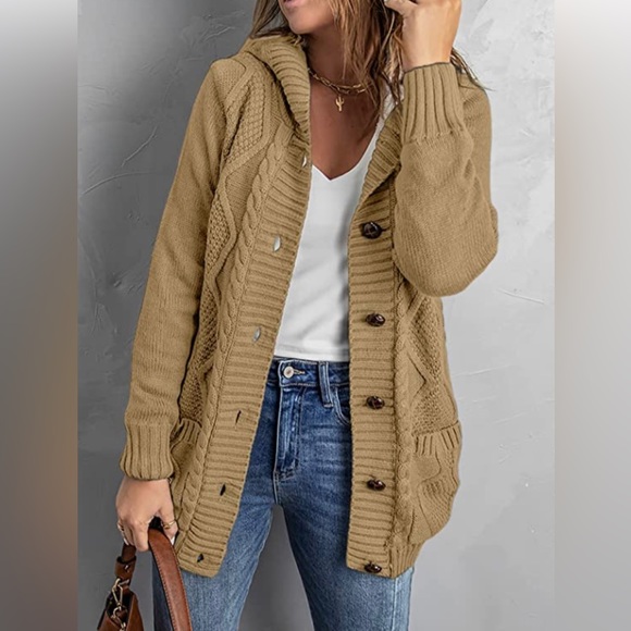 🍁Brand New Never Worn Cardigan! ~ Size Small - Picture 1 of 12